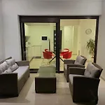 Sea Melody Apartment *