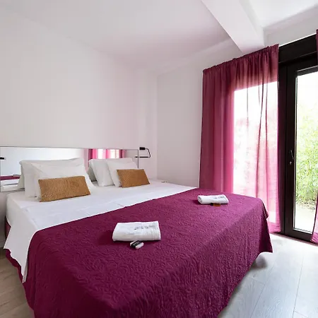 Sea Melody Apartment *